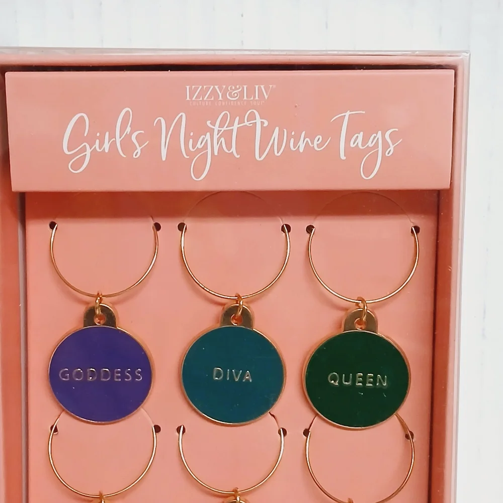 Izzy and Liv Wine Tags